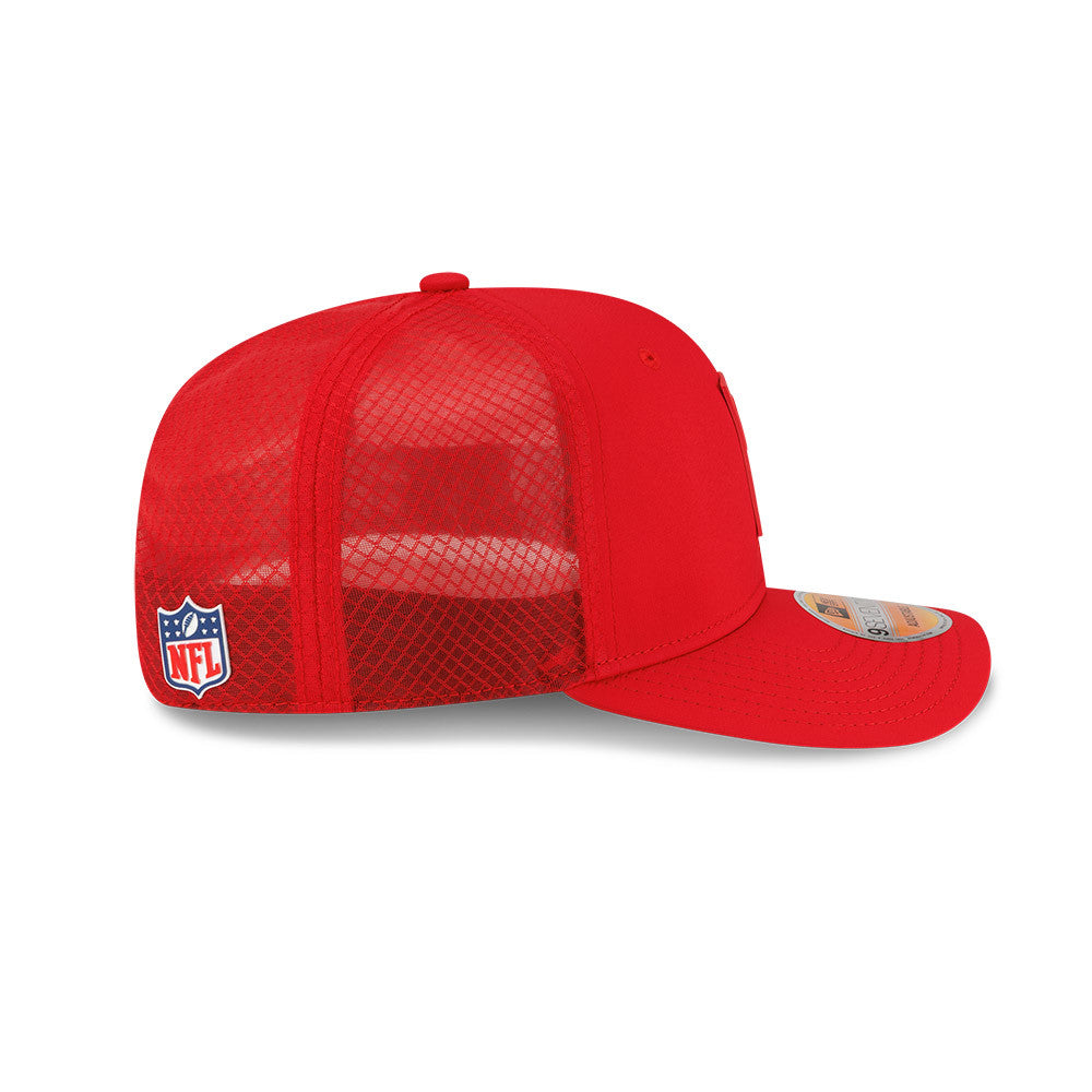 Men's Kansas City Chiefs New Era Red 2025 NFL Sideline Heat 9SEVENTY Adjustable Hat
