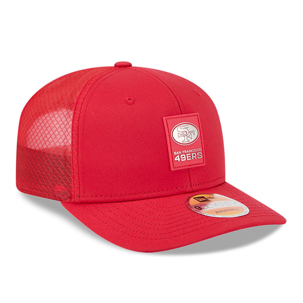 Men's San Francisco 49ers New Era Red 2025 NFL Sideline Heat 9SEVENTY Adjustable Hat